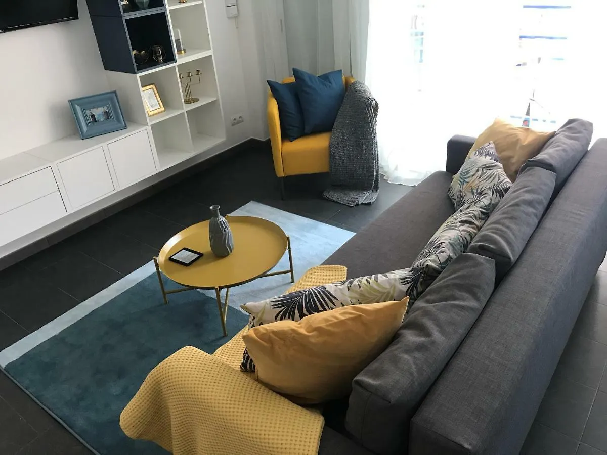 Apartmán Sunny Flat In Sitges 30 Seconds To Beach, Balcony & Sea Views! Španělsko